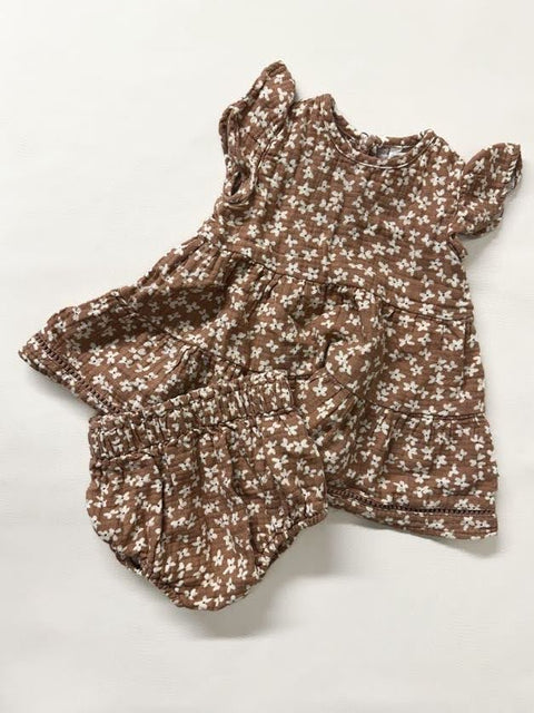 Quincy Mae 3-6m Dress & Bloomers