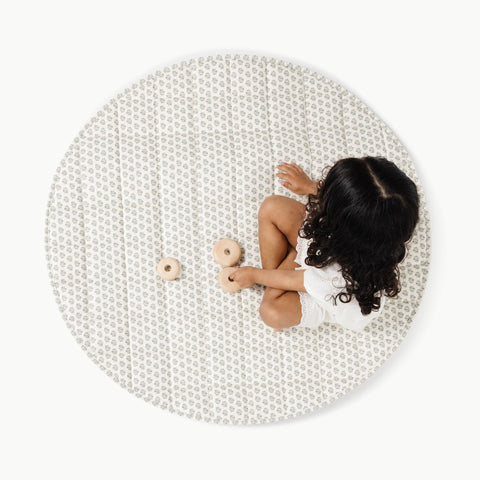 Quilted Mini Circle Mat - Meadow