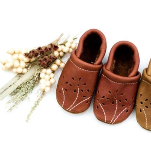 Leather Baby Shoes - Cedar Blossoms